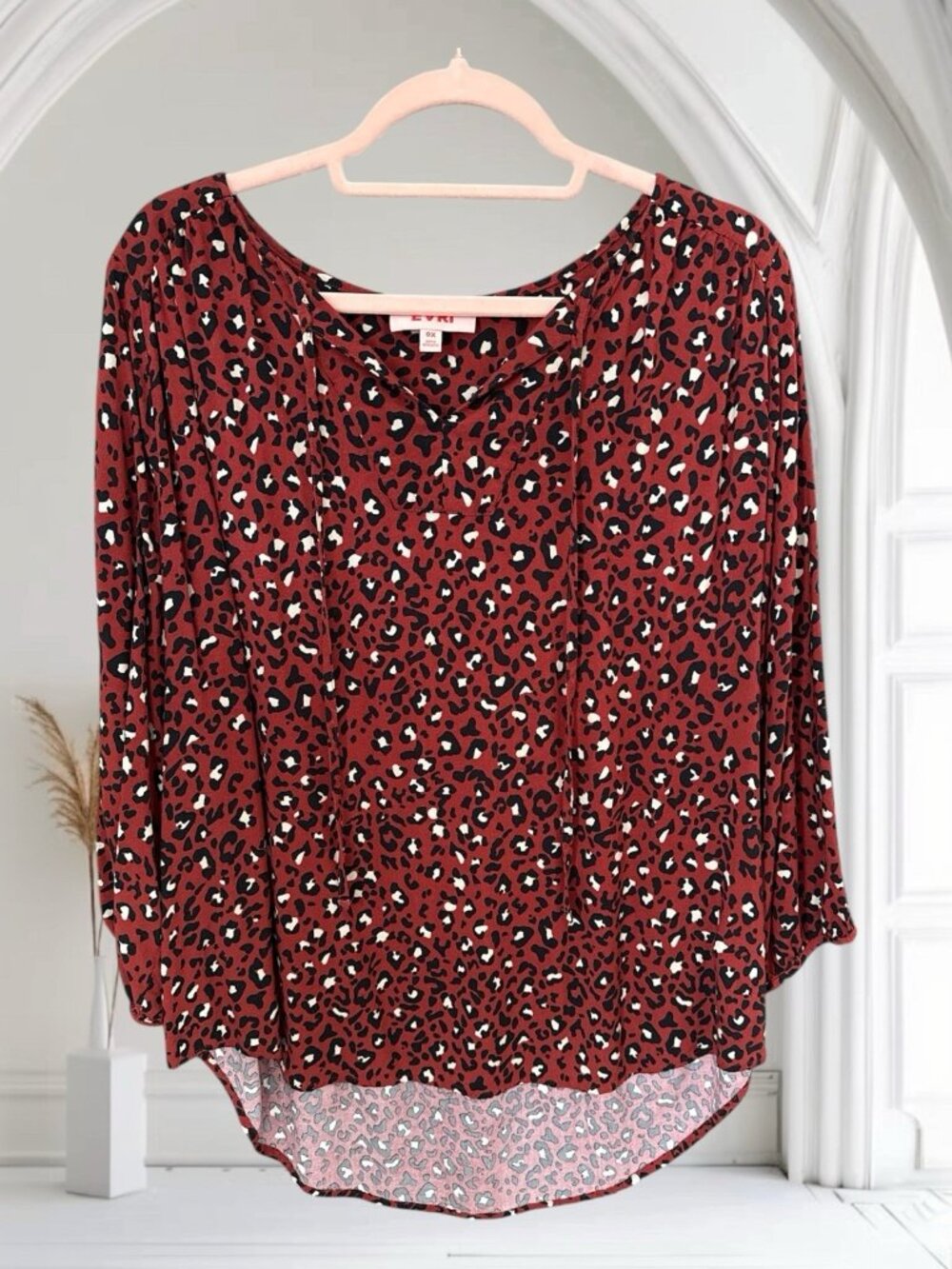 EVRI Women’s Leopard Print Multicolor 3/4 Sleeve Blouse-Size 0X-High/Low Hem
